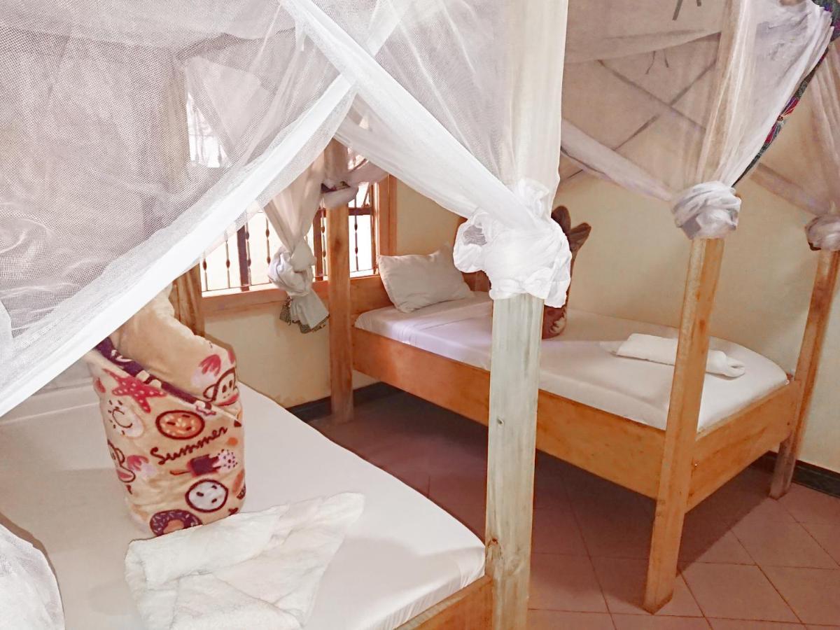 The Secret Garden Hotel Moshi Extérieur photo