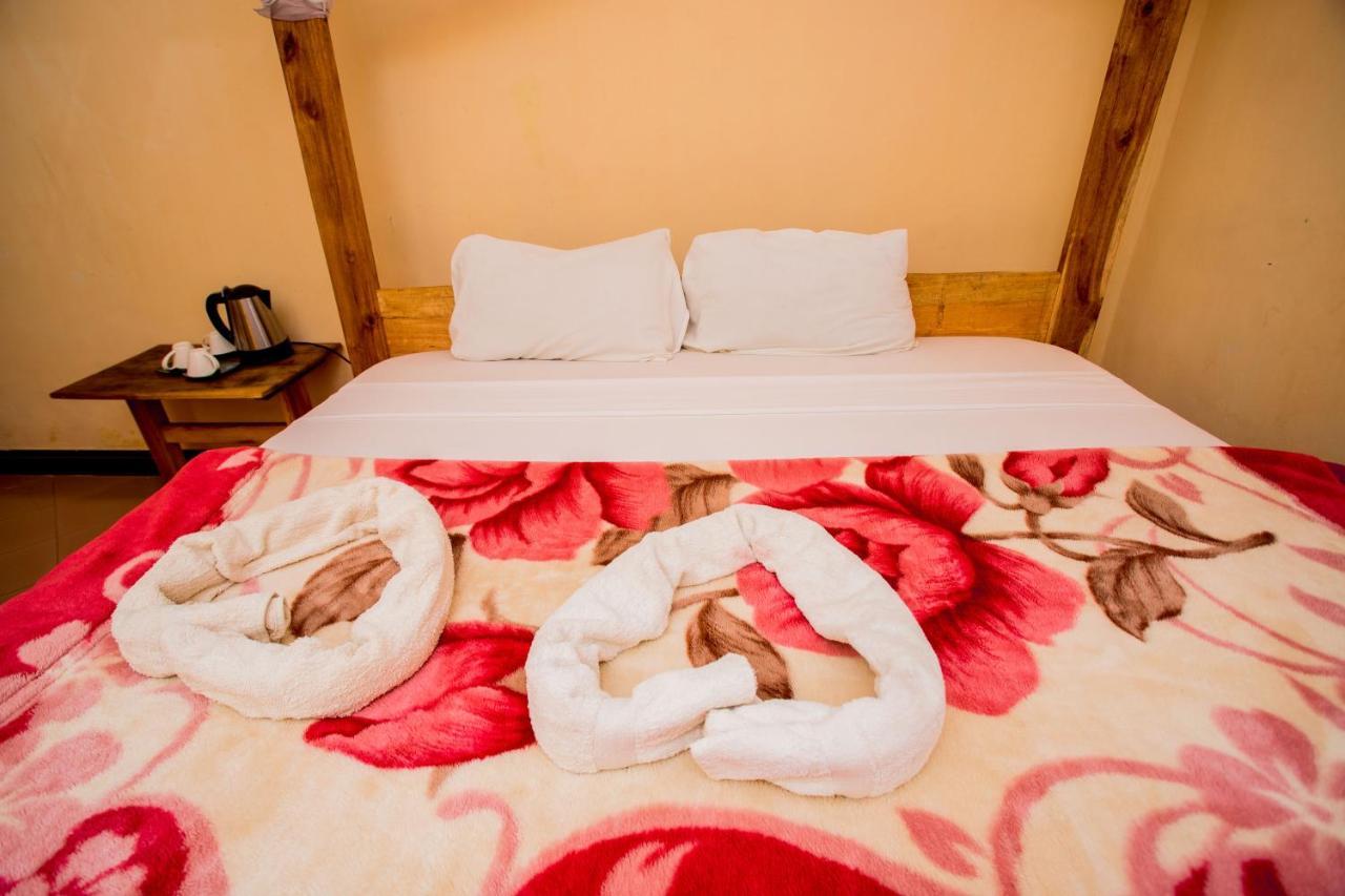 The Secret Garden Hotel Moshi Extérieur photo