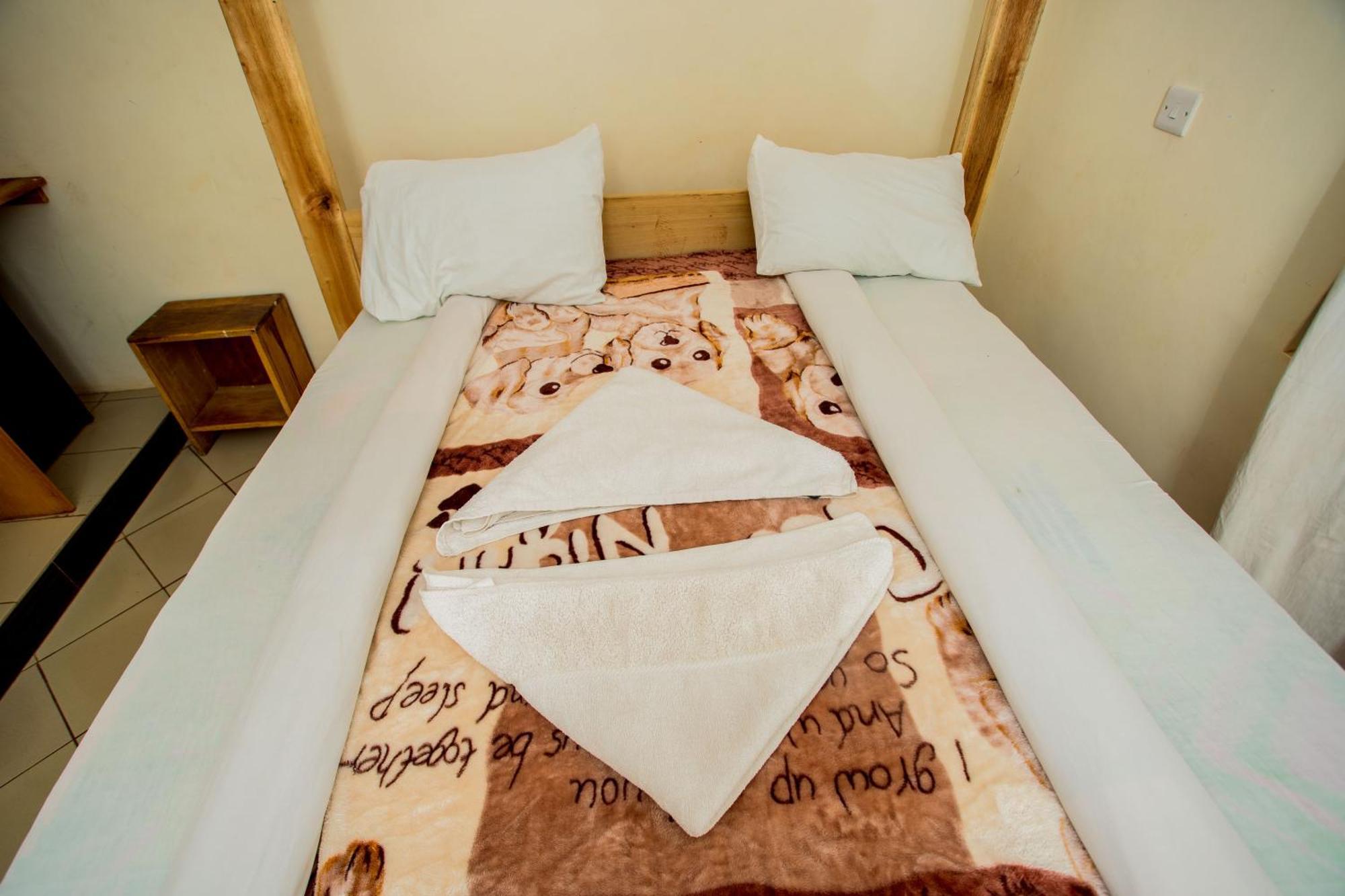 The Secret Garden Hotel Moshi Extérieur photo