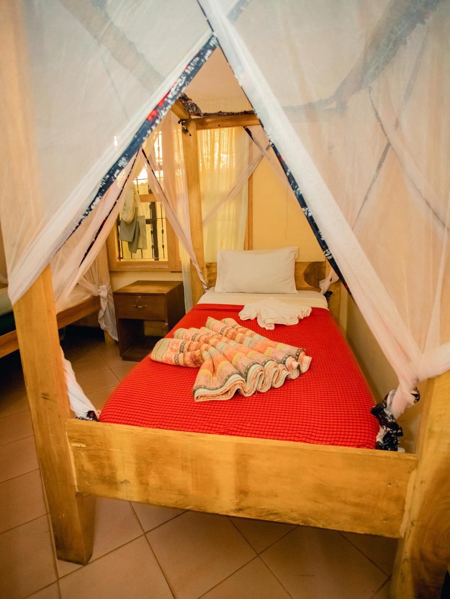 The Secret Garden Hotel Moshi Chambre photo